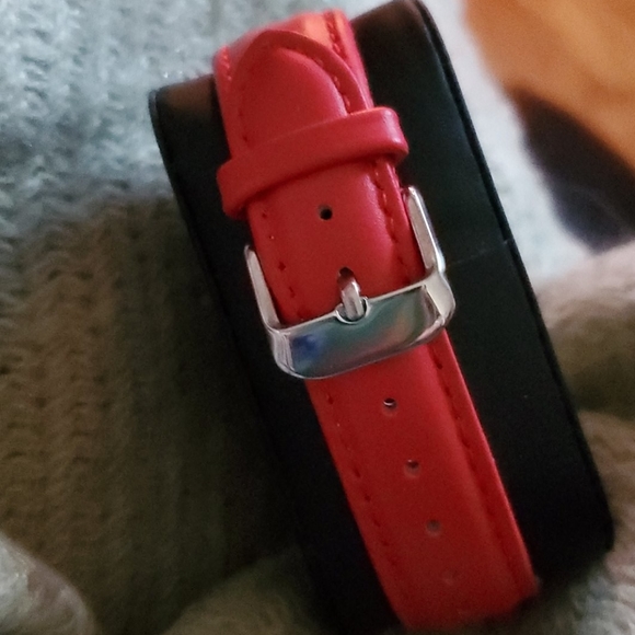 Womens Disney Mikey Mouse watch - Picture 4 of 10